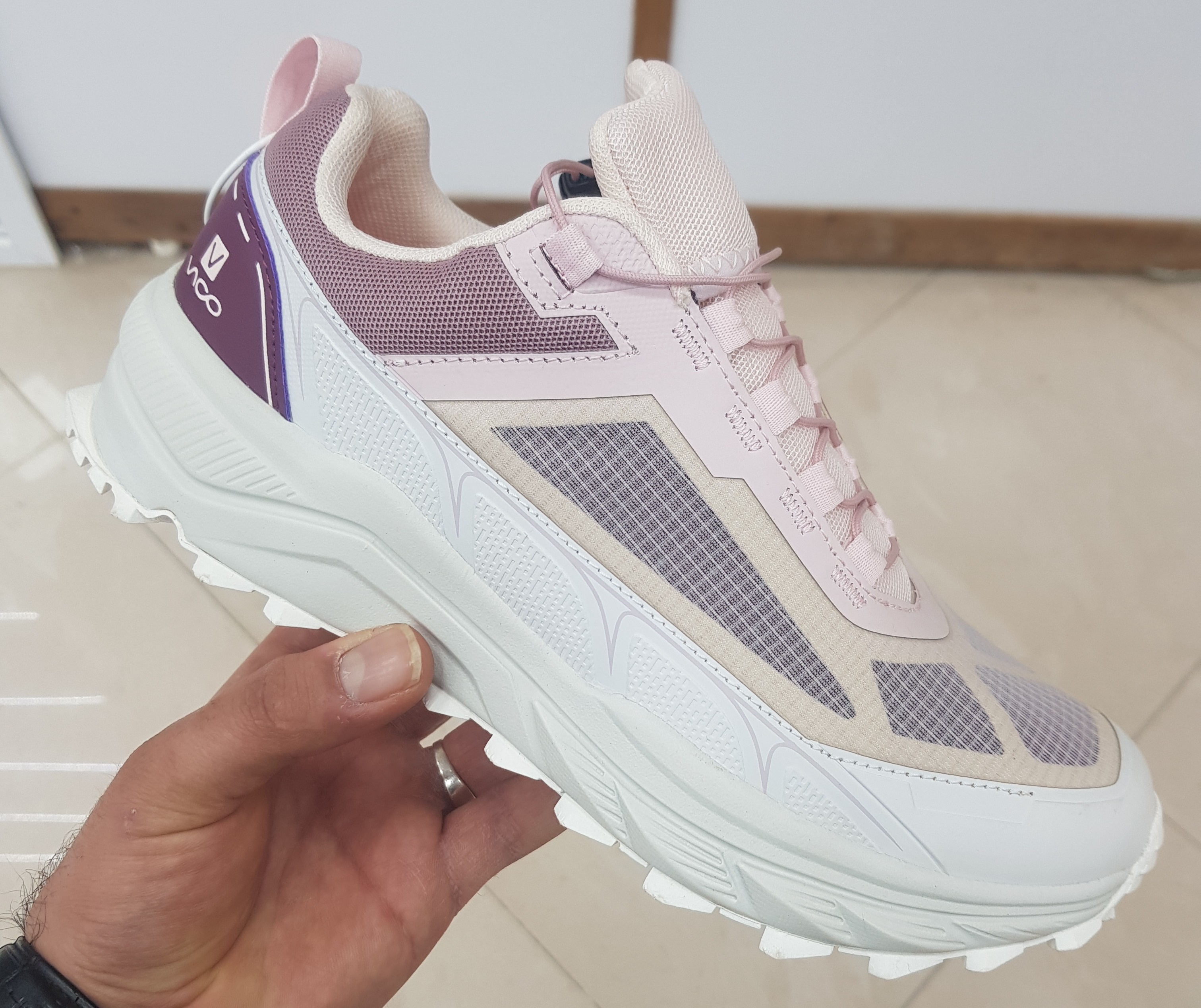ویکو رانینگ صورتی-سفید Vico Runing Pink/White
