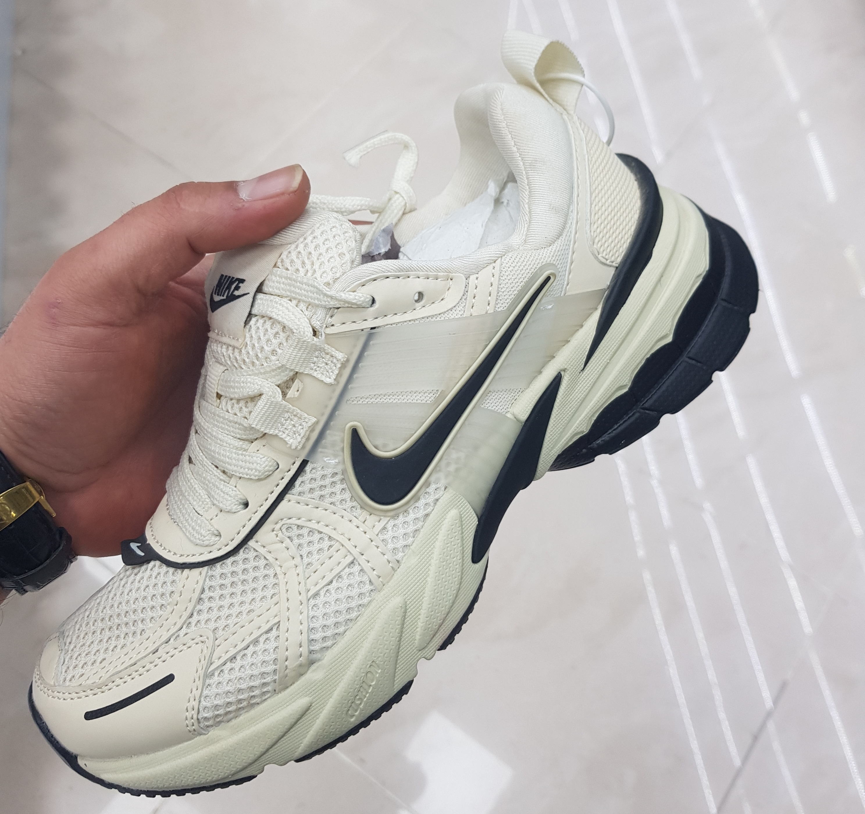 نایک وی تو کی ران کرم مشکی Nike V2K Run